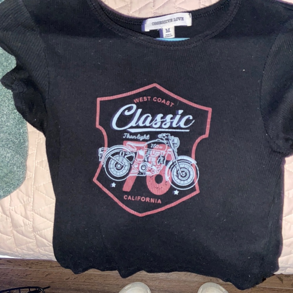 3 casual tops